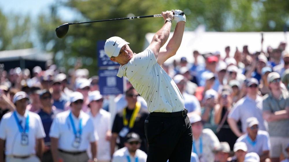 Rory McIlroy surges into contention at PGA Championship