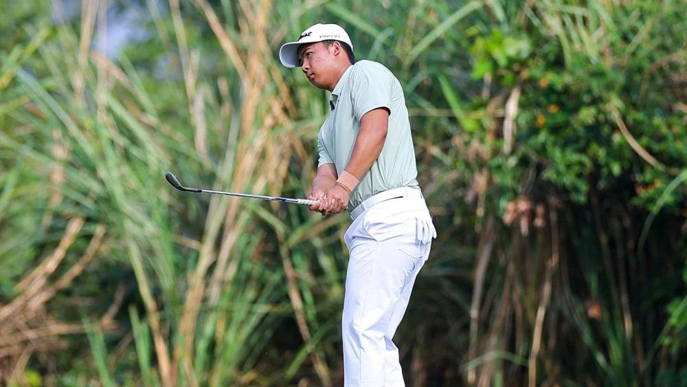 Teen sensation Yanhan Zhou shoots stunning 62 to lead Austrian Alpine Open