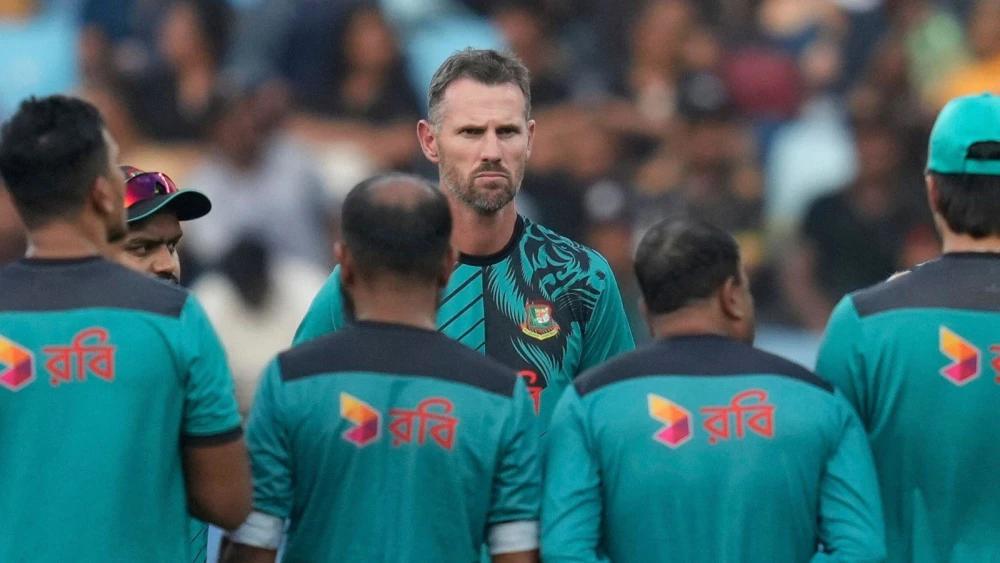 Former Australia bowler Shaun Tait resigns as Bangladesh coach