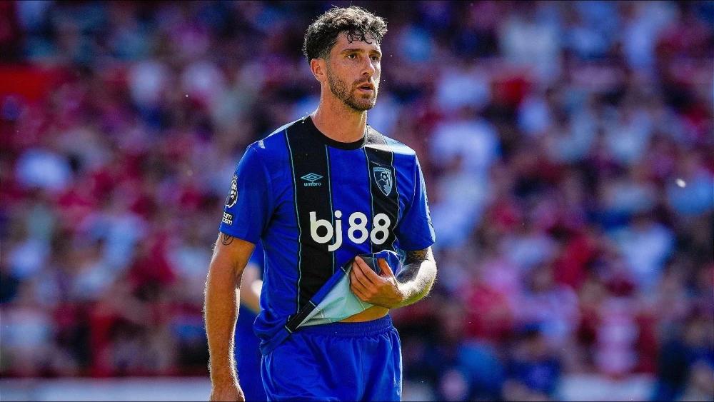 Tottenham sign Marcos Senesi as Roberto De Zerbi strengthens defence