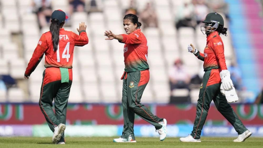 ICC Women's T20 World Cup: Australia equal record as Bangladesh stun Pakistan