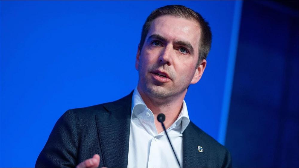 Philipp Lahm urges Germany to rediscover football identity after World Cup exit