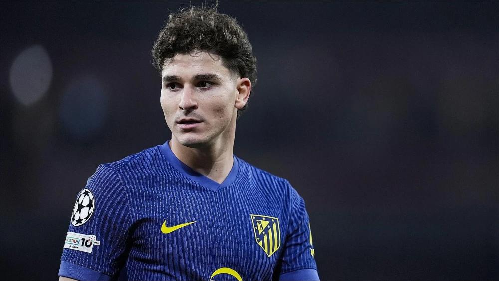 Atletico Madrid's Diego Simeone shuts down Julian Alvarez Barcelona transfer talk