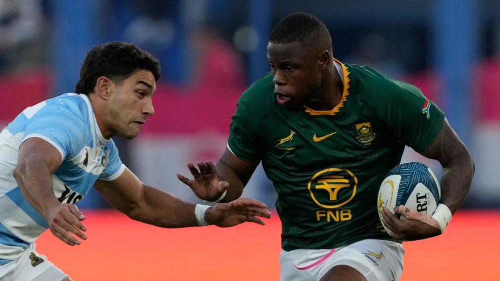 Springboks dig deep to escape Argentina with hard-fought win