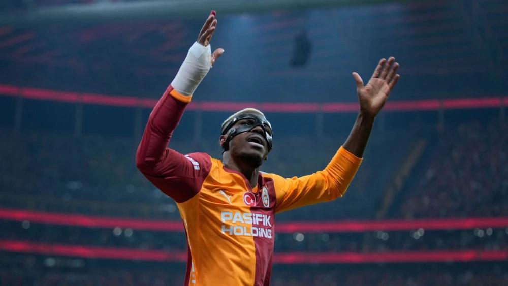 Victor Osimhen emerges as Barcelona alternative to Julian Alvarez