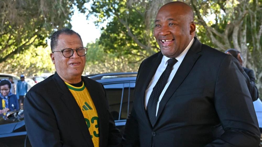 Danny Jordaan keeps SAFA presidency after defeating Zungu