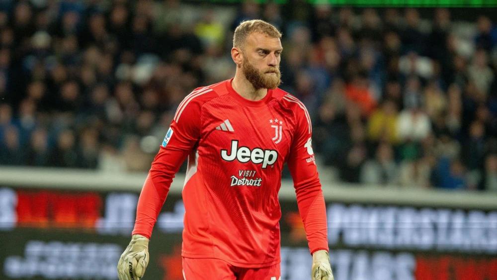 Bournemouth bring Juventus goalkeeper Di Gregorio to Premier League