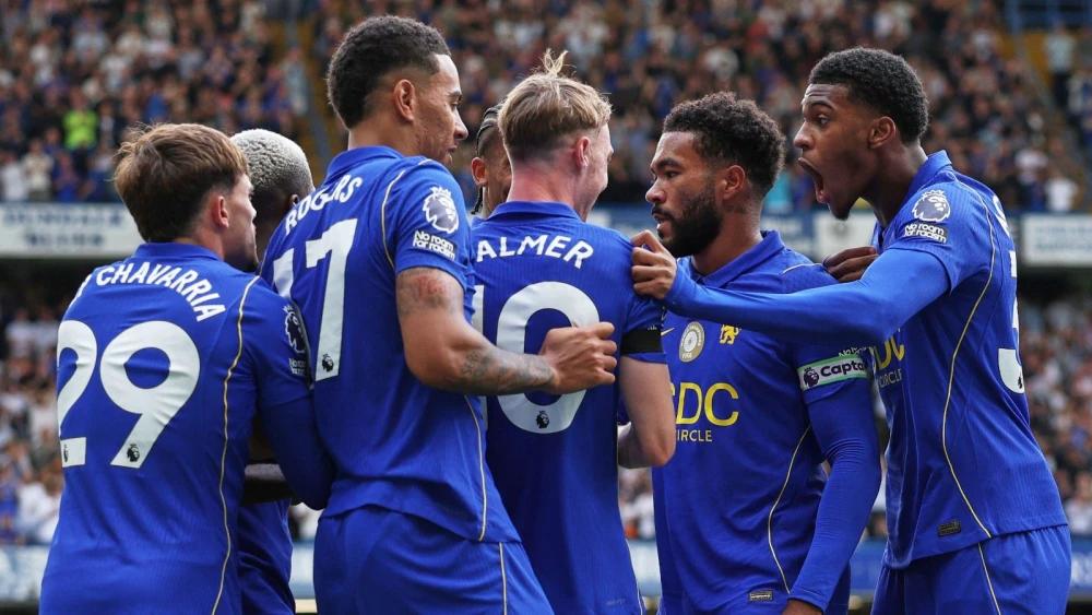 Chelsea survive Brighton fightback to maintain perfect Premier League start