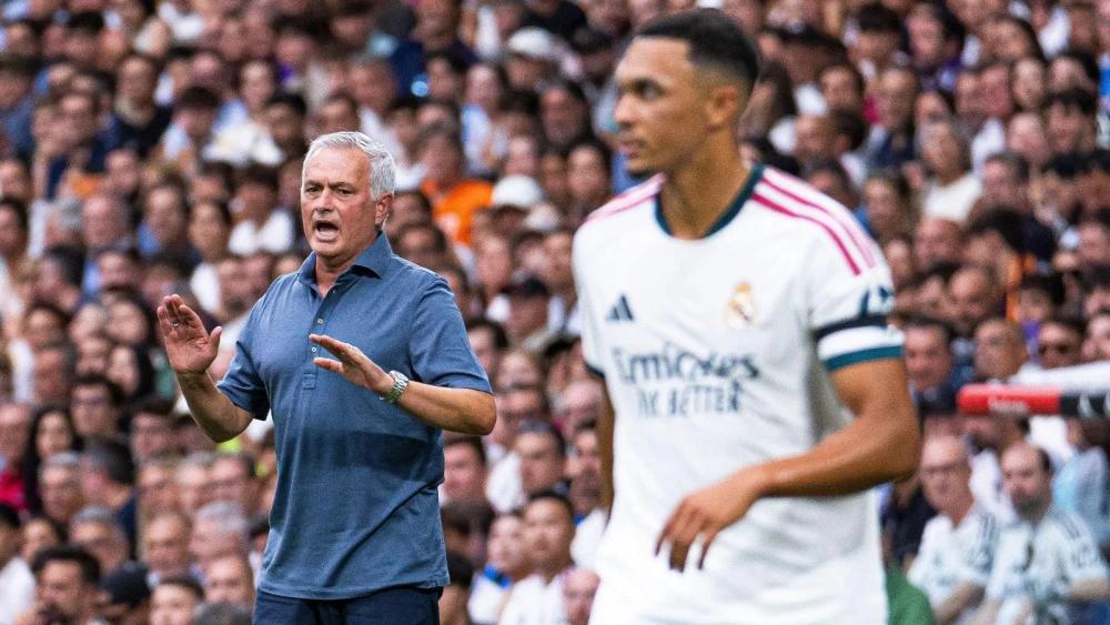 Jose Mourinho challenges Real Madrid stars to 'fight for squad places'