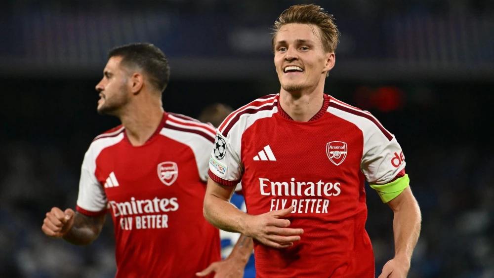 Martin Odegaard fires Arsenal past Napoli in Champions League