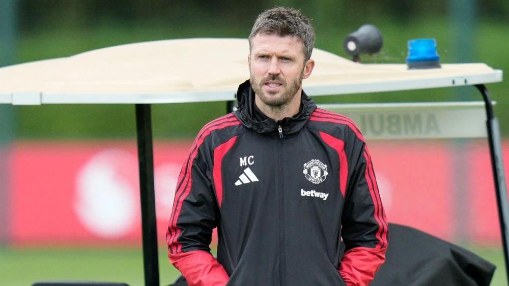 Michael Carrick challenges Man Utd to 'hold their own' in Champions League