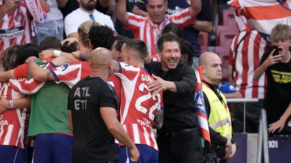 Atletico Madrid beat 10-man Real Madrid to move second in LaLiga