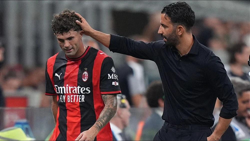 AC Milan find form to sweep aside Lecce in Serie A
