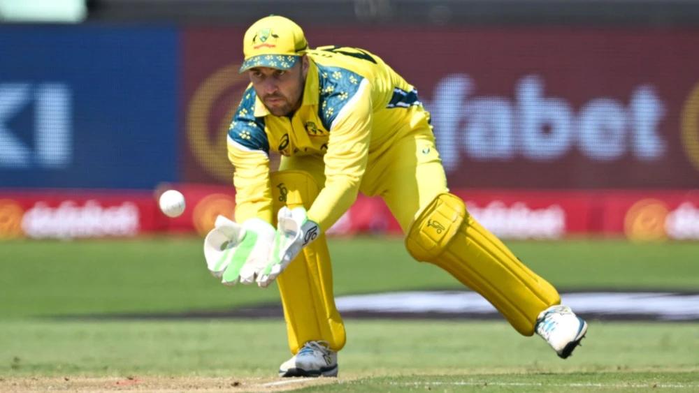 Australia lose Josh Inglis for ODIs in South Africa, a doubt for Test series