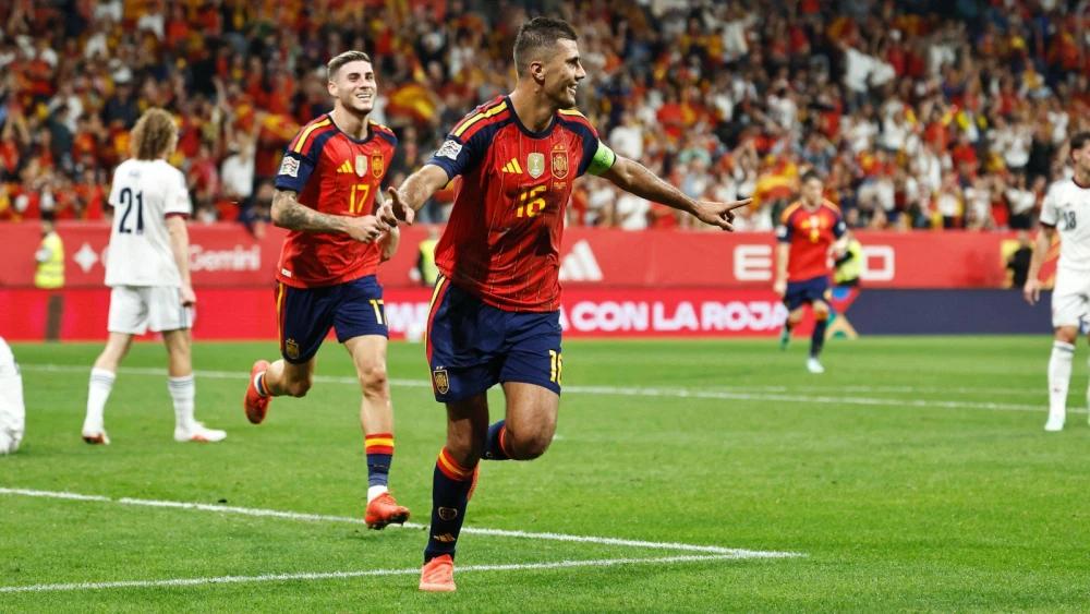 UEFA Nations League: Spain beat 10-man Czechia to move top of League A Group 3