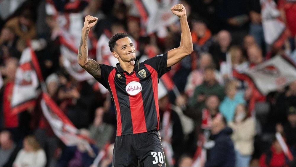 Europa League: Bournemouth win, Lyon edge Palace and Sunderland snatch late winner