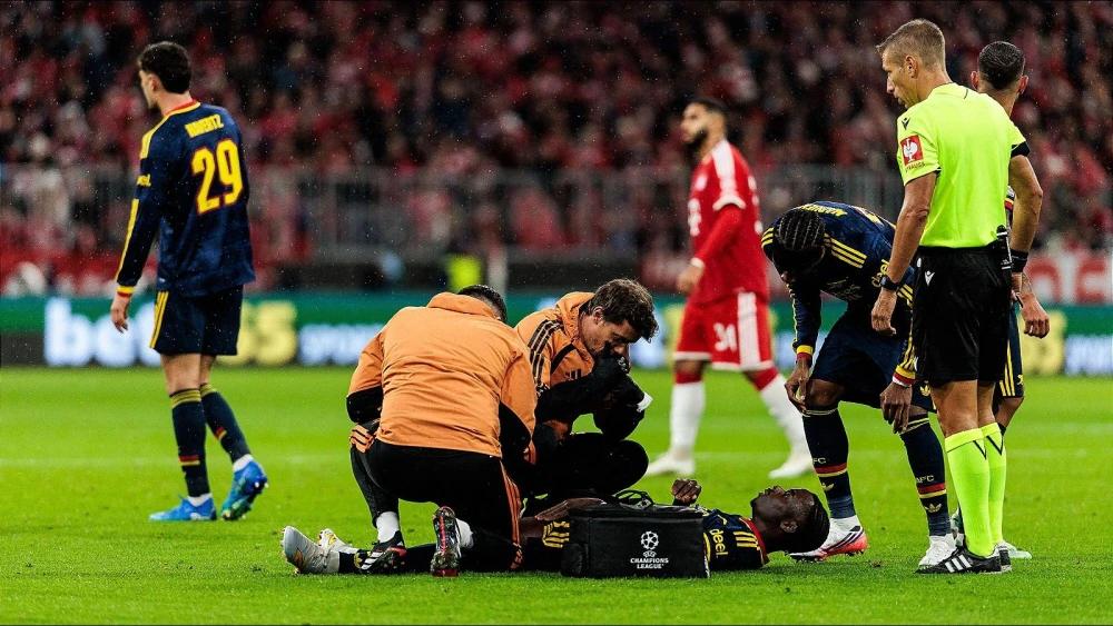 'He doesn't look good' - Arteta fears worst as Arsenal's Saka suffers injury blow