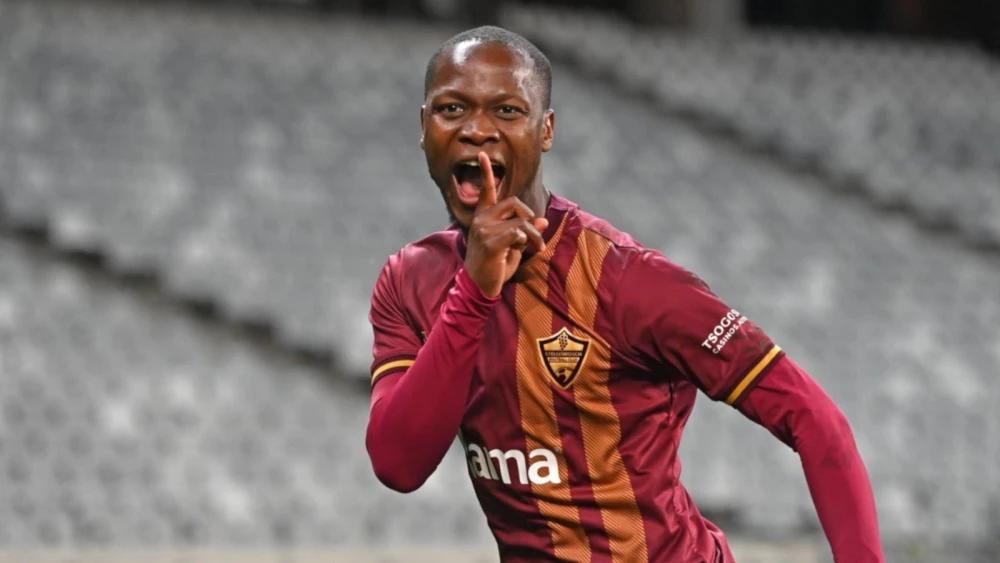 Kaizer Chiefs dream finally comes true for new signing Thabo Moloisane