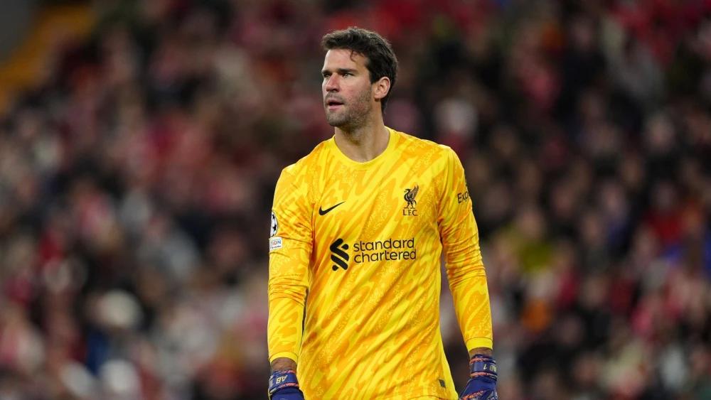 Goalkeeping shuffle at Liverpool: Alisson Becker stays, Giorgi Mamardashvili looms