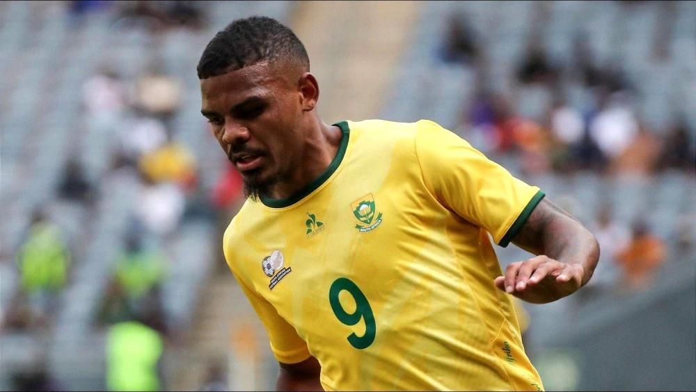 Bafana Bafana legend Mark Williams defends Lyle Foster amidst criticism from fans