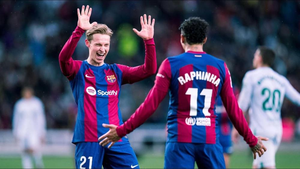 Frenkie de Jong's Barcelona exit clears path for Liverpool bombshell