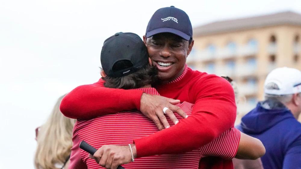 Langer family pips Tiger and Charlie Woods in playoff thriller at PNC Championship