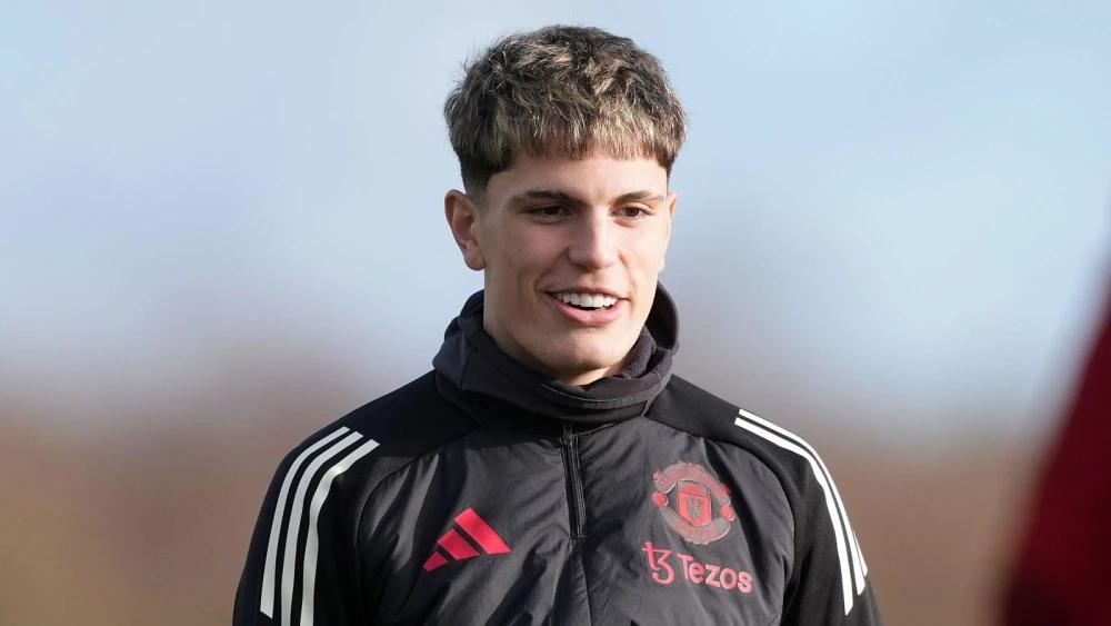 Report: Man Utd consider Alejandro Garnacho sale to sign Alejandro Balde