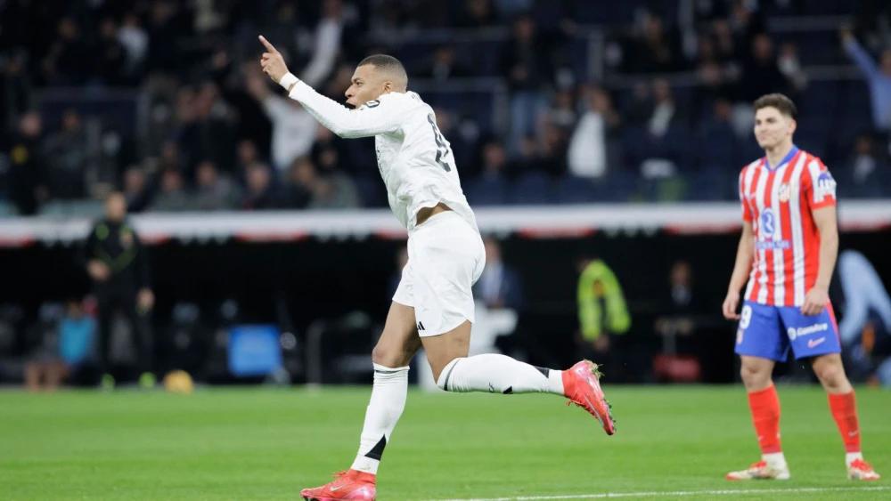 Carlo Ancelotti says Real Madrid deserved more after Kylian Mbappe rescues point in Madrid derby