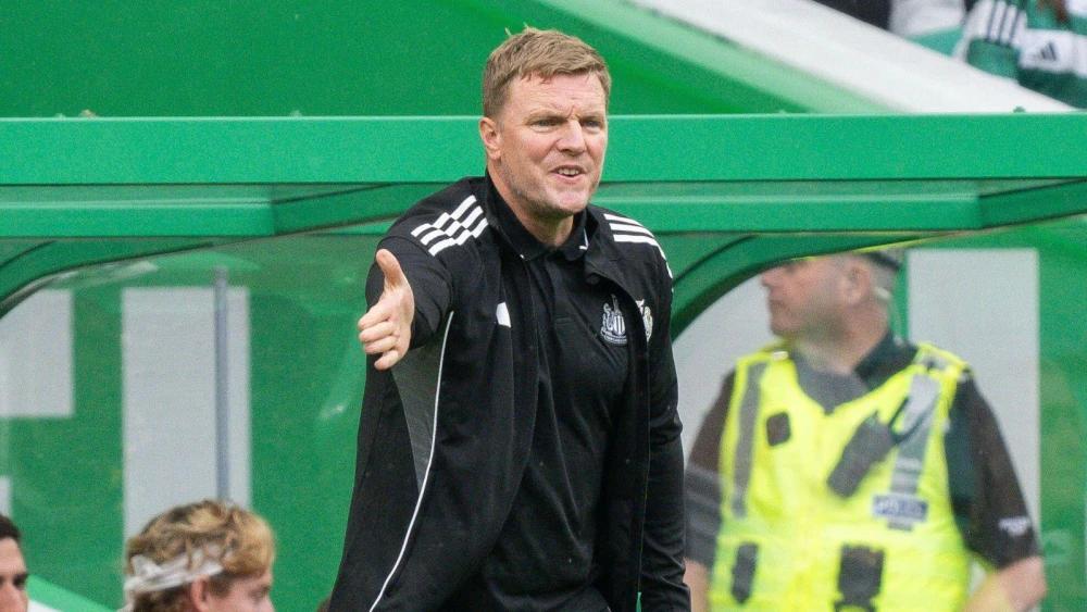 Eddie Howe struggling with Newcastle's full-back injuries