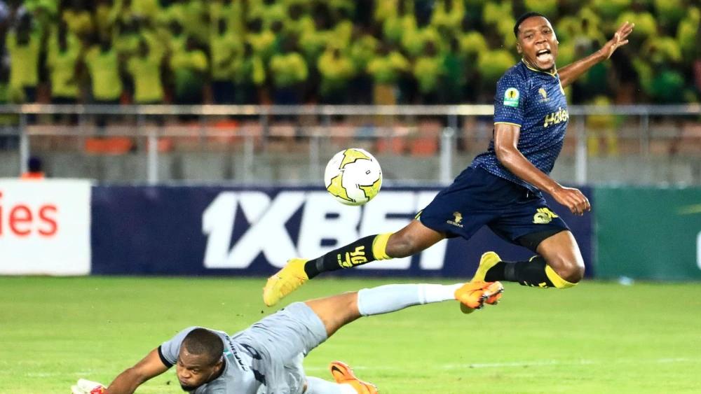 Young Africans under no pressure to sell star striker Clement Mzize, says club president