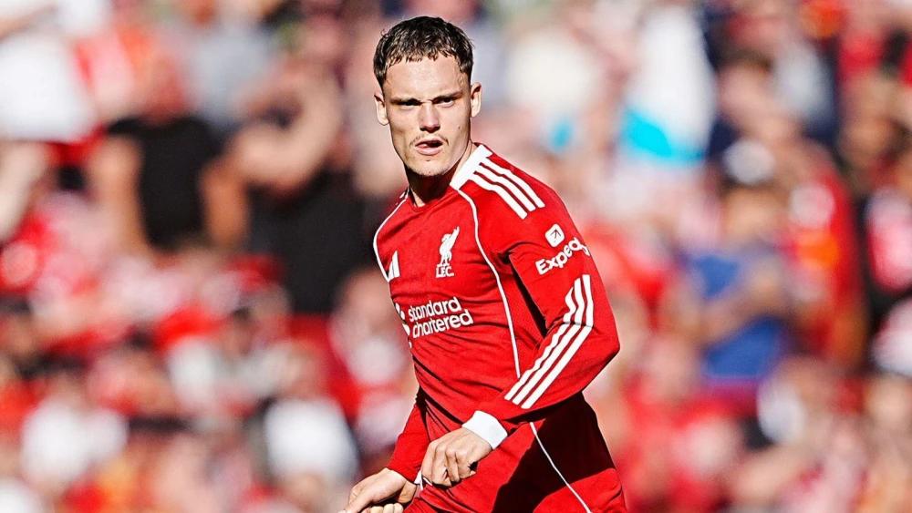 Arne Slot: Florian Wirtz is adapting to Premier League but needs more game time