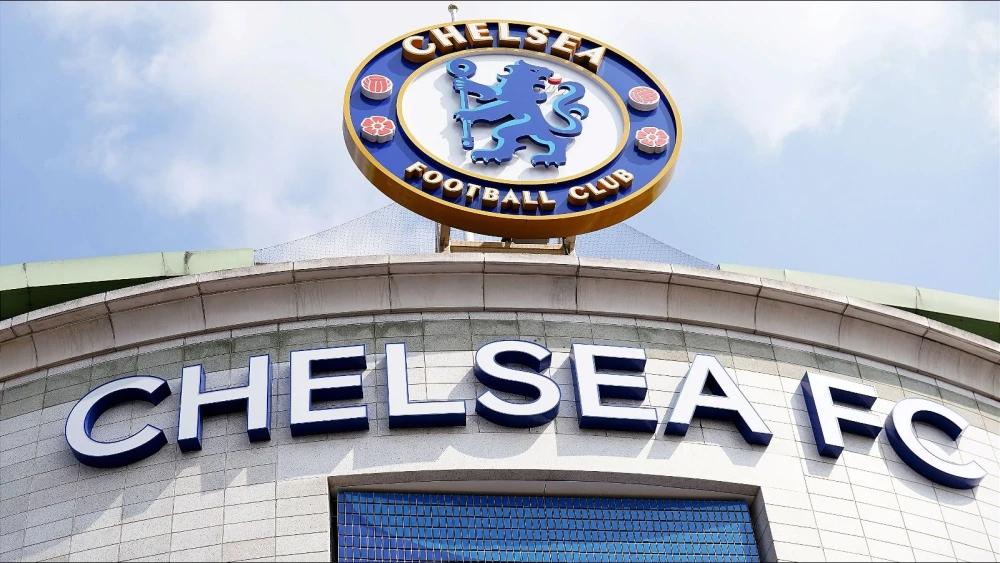Chelsea hit with 10 million pounds fine after admitting rule breaches
