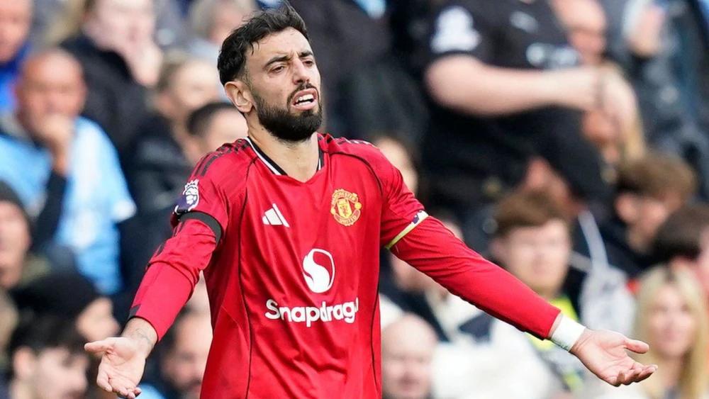 Bruno Fernandes admits Man United trophy frustration, backs Michael Carrick era