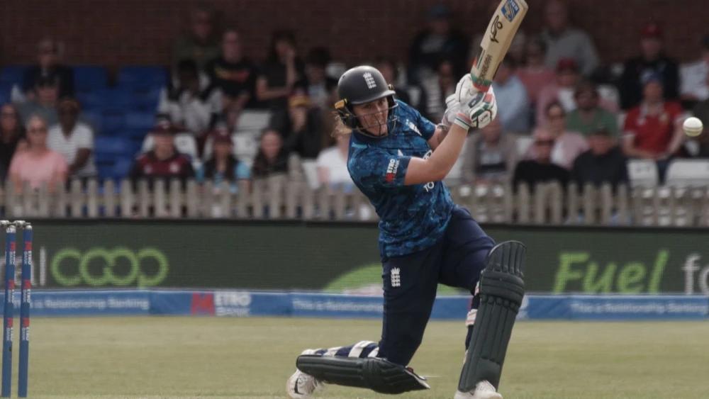 ICC Women's World Cup: England maintain perfect record after seeing off Sri Lanka