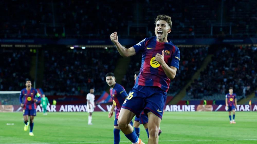 Barcelona hit six past Olympiacos in Champions League rout