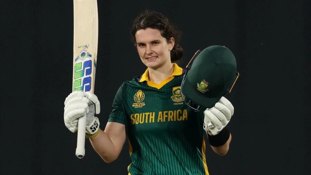 Wolvaardt century seals series sweep as Proteas Women cruise past Ireland in Joburg