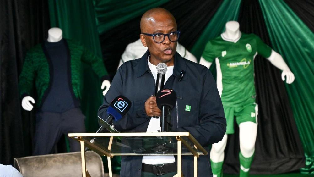 Zimbabwe midfielder Mason Mushore joins AmaZulu from Highlanders