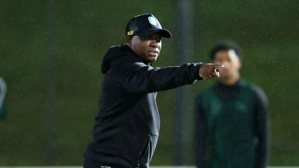 Pitso Dladla emphasises growth over full-time job at Durban City