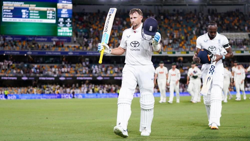 The Ashes: Joe Root to the rescue as England clinch day one at the Gabba