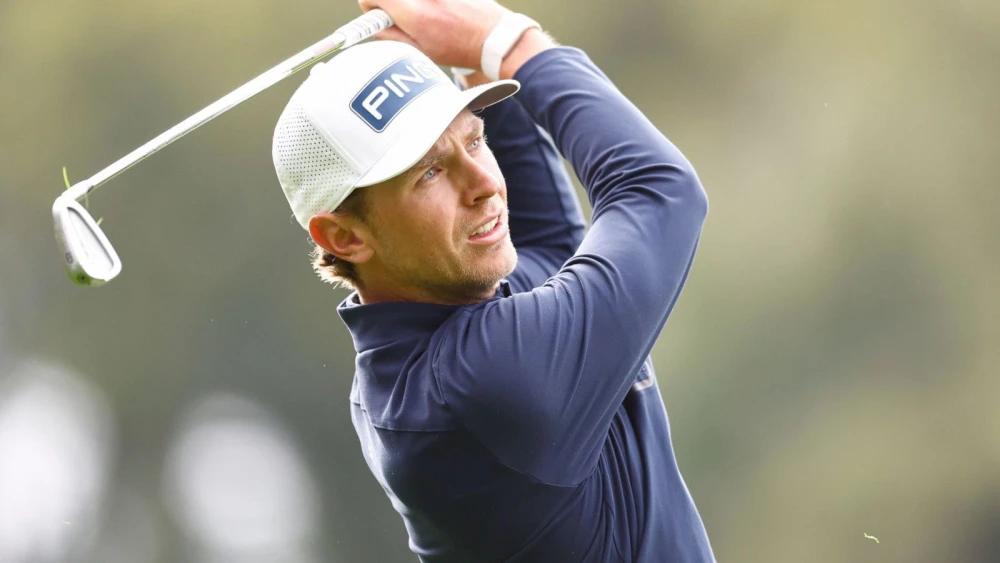 Kristoffer Reitan leads Nedbank Golf Challenge by five shots despite late stumble