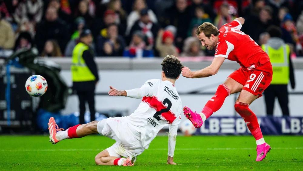 Bundesliga: RB Leipzig thrashes Frankfurt, Bayern rout ten-man Stuttgart