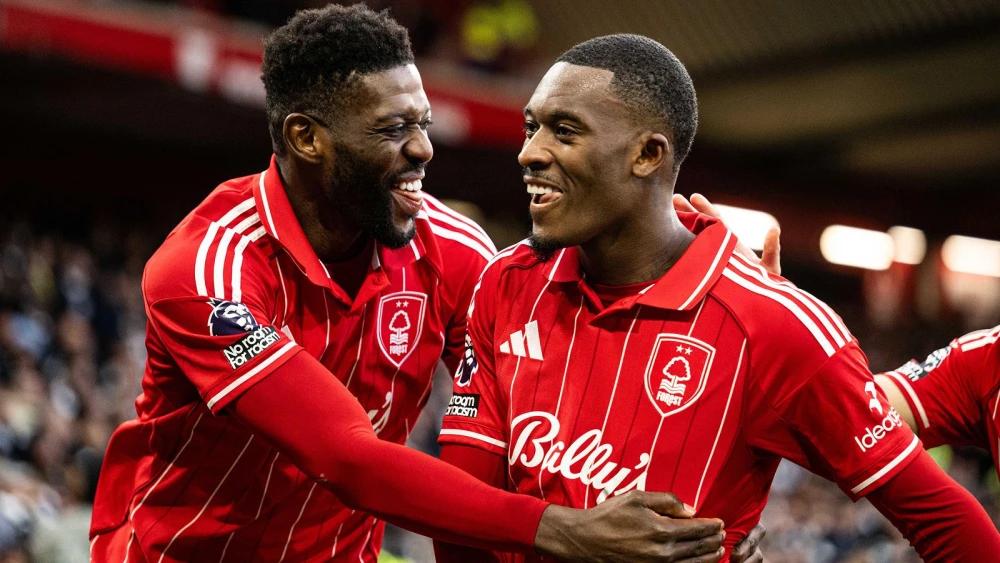 Premier League: Nottingham Forest shock Spurs, Manchester City ease to victory over Palace