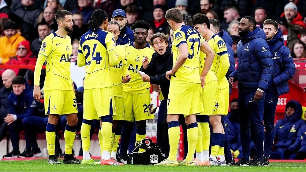 Thomas Frank 'defiant' as Tottenham form slips ahead of Liverpool test