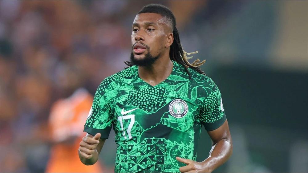 Alex Iwobi reveals key differences between England and Nigeria camps