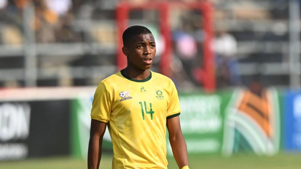 Mamelodi Sundowns snap up talented young midfielder Siyabonga Mbongo - reports