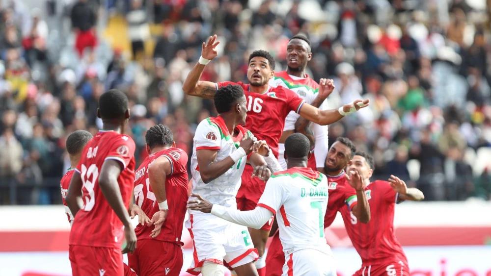 Burkina Faso come from behind to beat 10-man Equatorial Guinea in AFCON opener