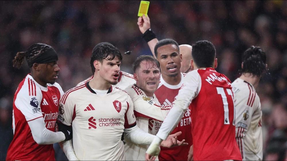 Liverpool's Arne Slot defends Arsenal's Gabriel Martinelli over Conor Bradley injury
