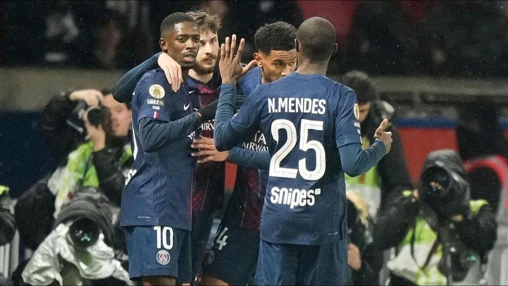 PSG gain Ligue 1 edge as Lens clash postponed