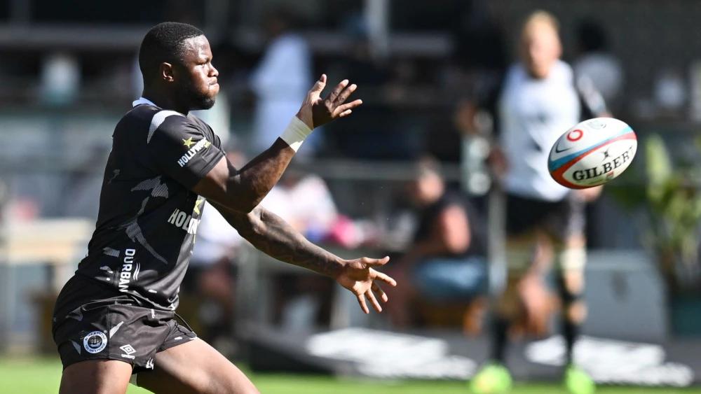 Sharks run riot after the break to hammer Clermont in Durban