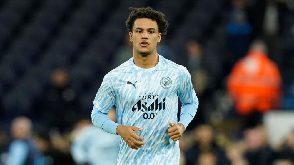 Fulham land Oscar Bobb in long-term deal after Man City exit